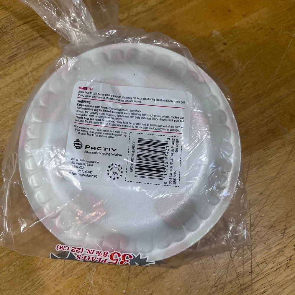 Vtg Hefty Halloween Foam Plates 35 Count Pumpkin Bat 8.875 Inch New Sealed